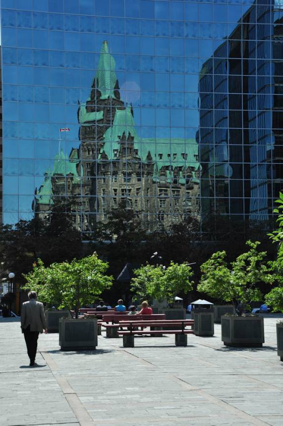 Caminhando por Ottawa, capital do Canadá